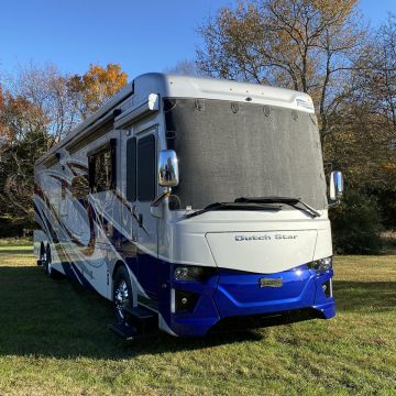 Class A RV Windshield Shade